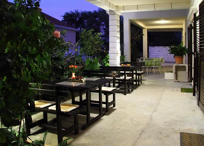 Апартаменты Magda- Comfort With Patio And Garden View 1 *